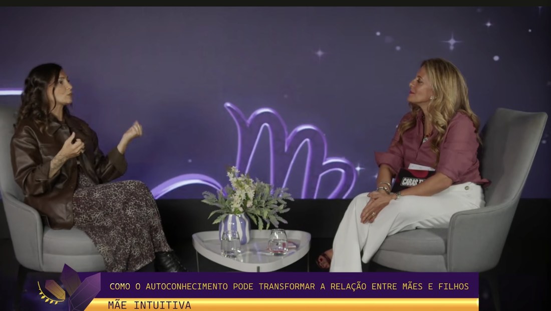 Mirela entrevistada pela CARAS